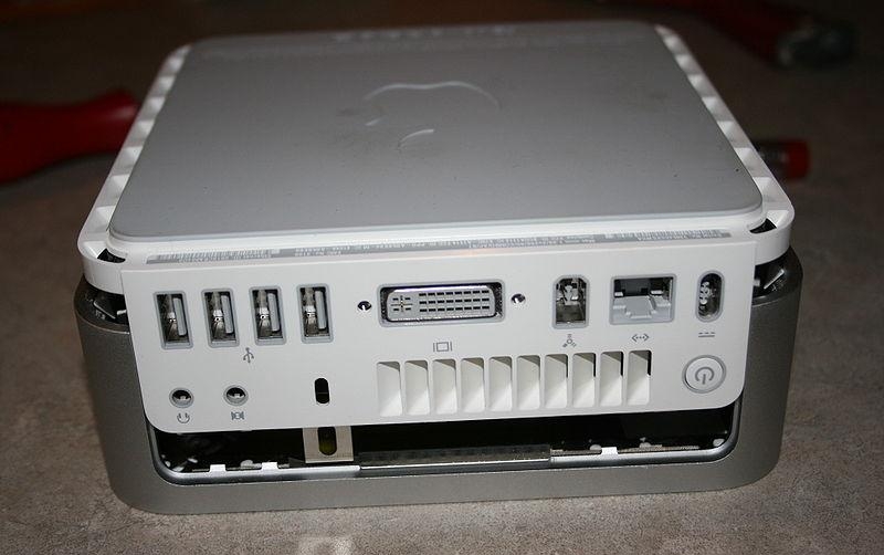 89. Порты на задней стороне Mac mini Intel первого поколения