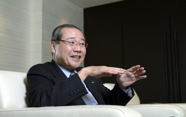 2. Sumitomo Mitsui Financial Group President Koichi Miyata