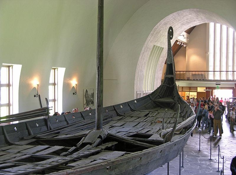 4. Корабль викингов в музее Осло