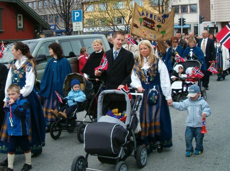 48. Празднование Дня Конституции Норвегии