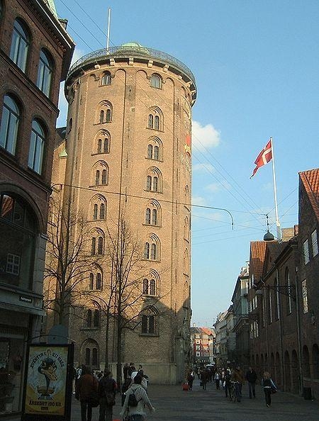 28. Круглая башня — одно из старейших университетских зданий Копенгагена