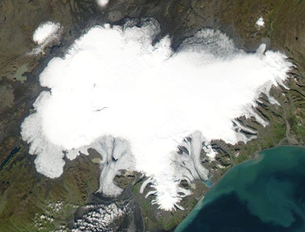 17. Ледник Ватнайёкюдль