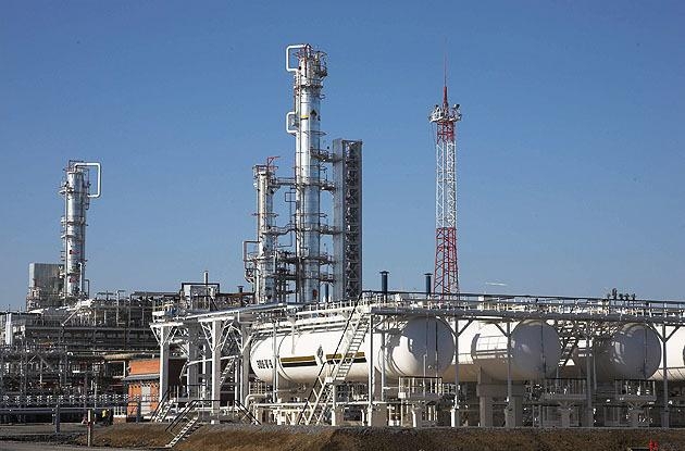 Ачински� НПЗ является единственным крупным нефтеперерабатывающим заводом