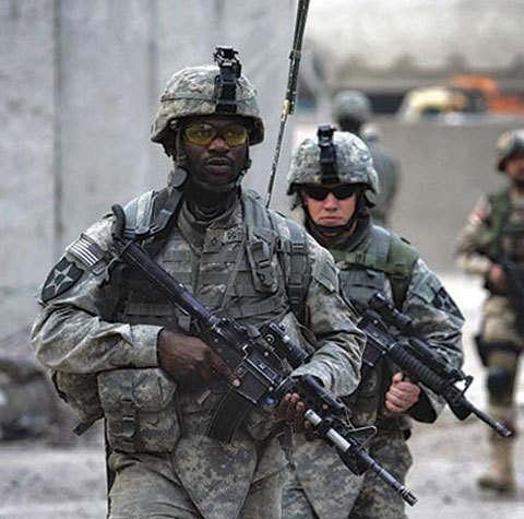 солдаты США