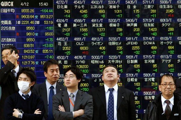 Торги на Токийском фондовом рынке