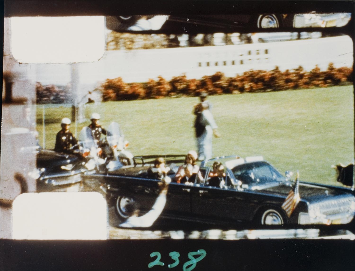 Убийство противника ФРС Кеннеди снимок очевидца
