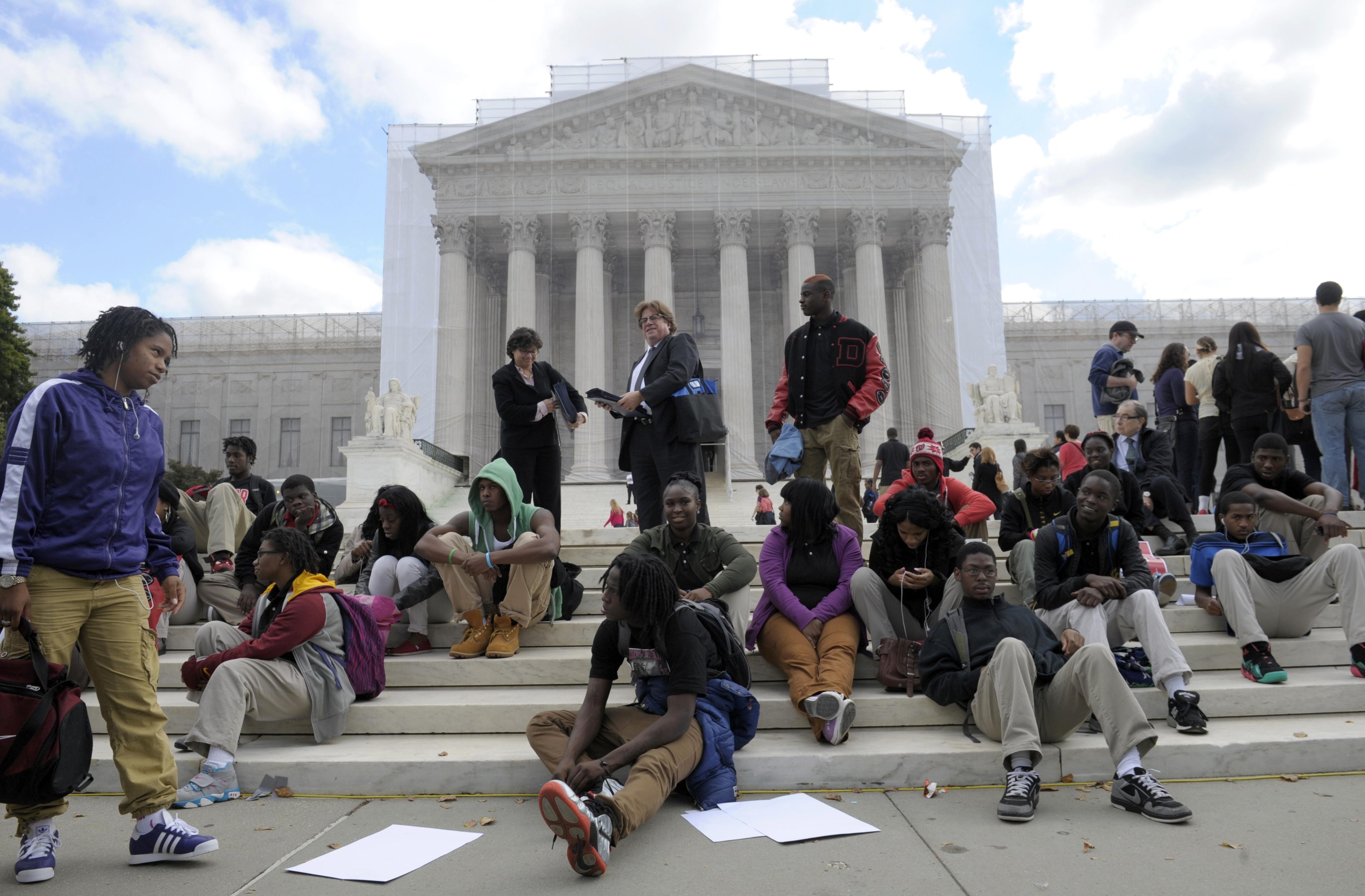 Пикет молодёжы у Верховного федерального суда США