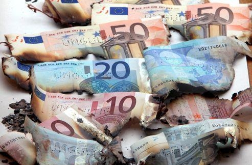 Европейский союз долго откладывал введение Евро в Европейской валютную систему