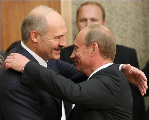 Владимир Путин и Александр Лукашенко намерены посетить совместные военные маневры