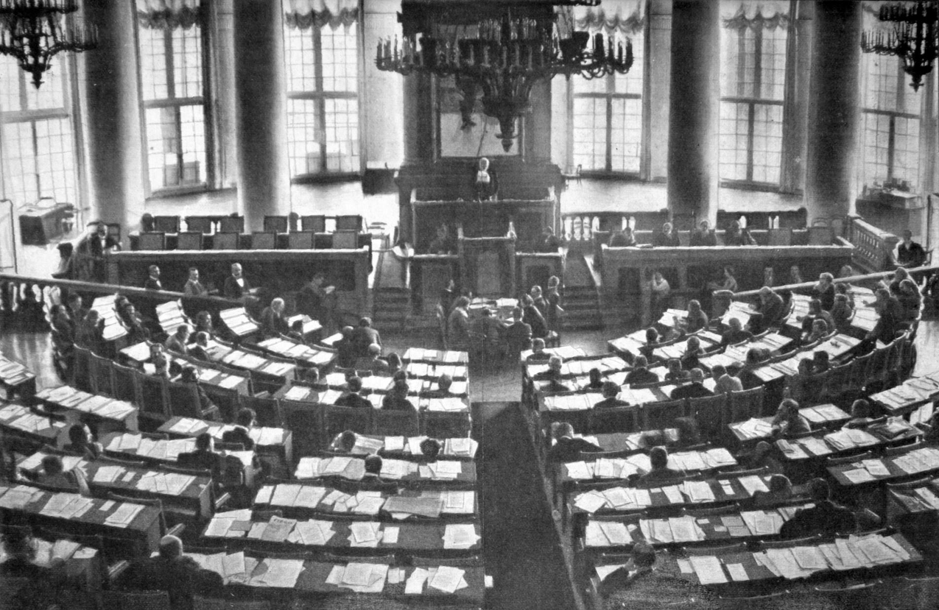 Зал заседаний государственной думы 1906-1917 года