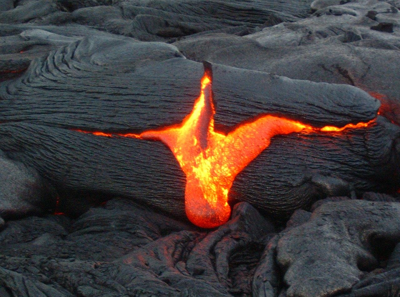 Вулканические потоки