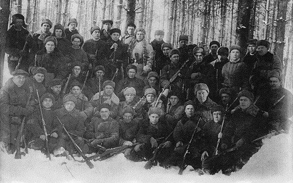 партизанские отряды