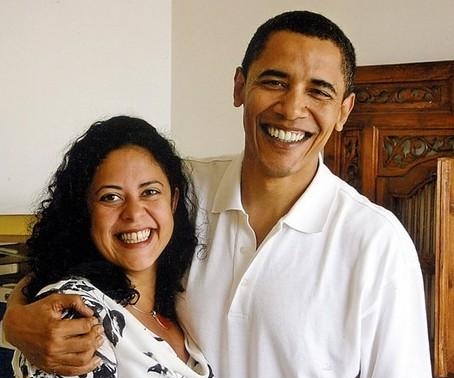 Барак Обама с сестрой Майей Соэторо