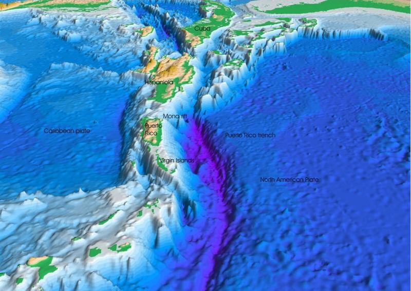4.3 Вид в перспективе на дно Атлантического океана и Карибского моря