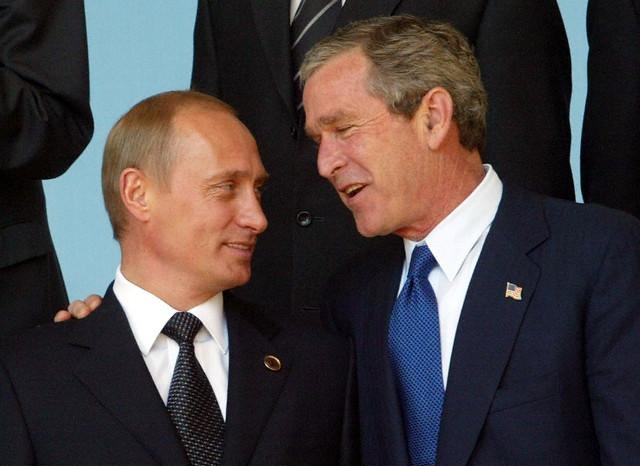 1.11 Путин и Джордж Буш