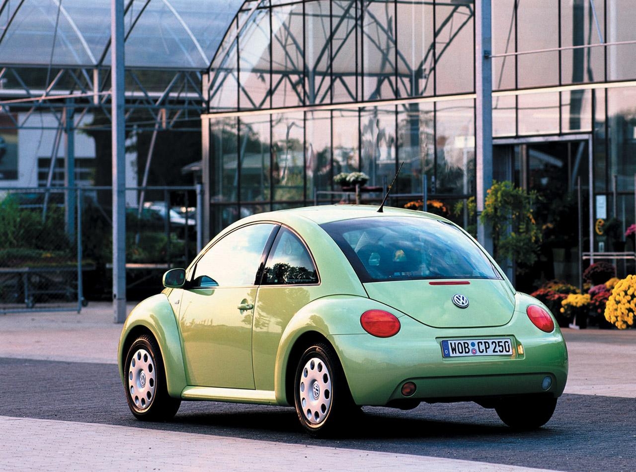 3.32. VW New Beetle, 2000