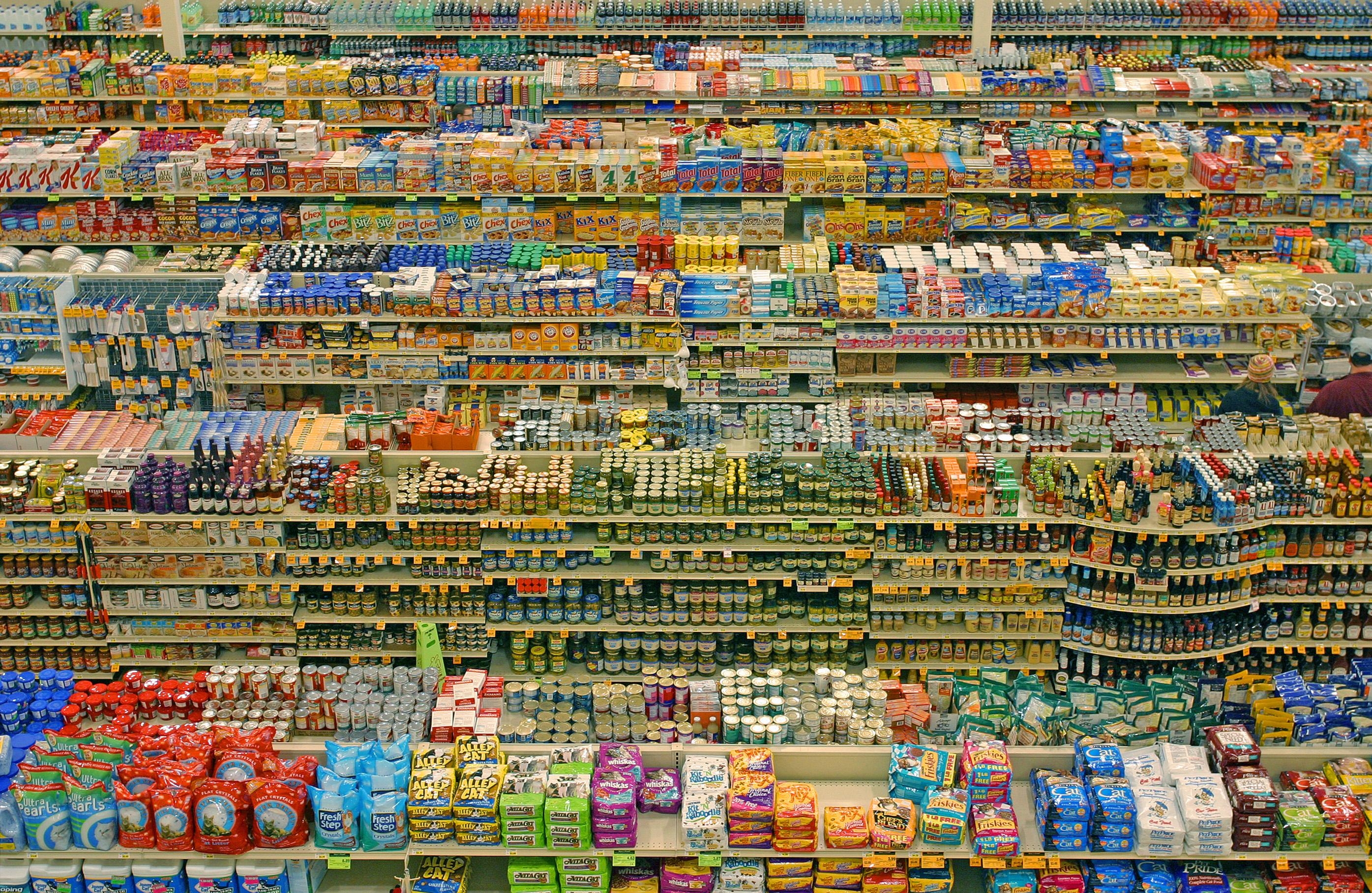 67. Упакованные продукты питания в американском супермаркете Fred Meyer