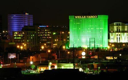 10. Wells Fargo Center в Альбукерке