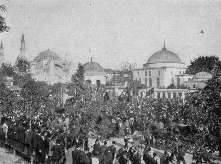 21. Публичная демонстрация в районе Султанахмет, Стамбул, 1908