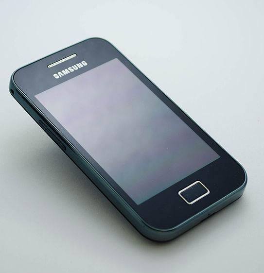 16. Samsung Galaxy Ace (GT-I5830)