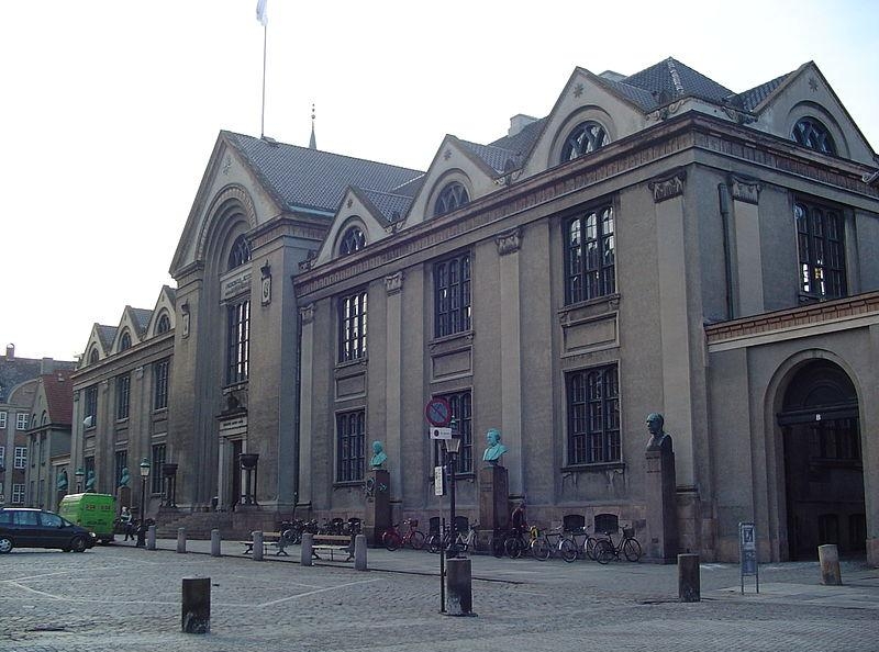 26. Старое здание Копенгагенского университета