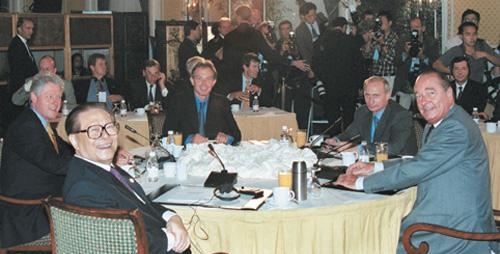 6. Лидеры пяти постоянных членов на саммите в 2000 году