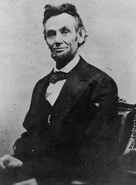 8.8 Последняя прижизненная фотография Авраама Линкольна, сделанная 10 апреля 1865 года, за пять дней до убийства