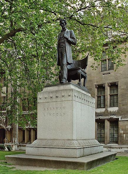 10.3 Памятник Аврааму Линкольну в Лондон Сити