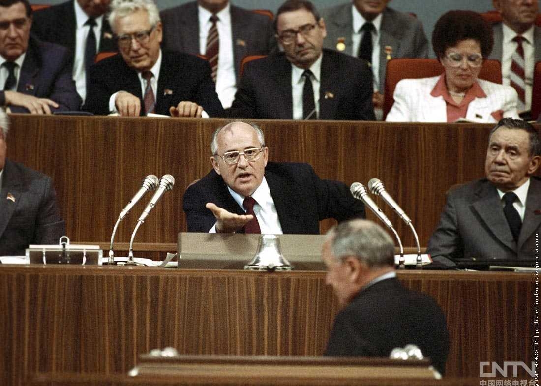 Горбачёв дебаты