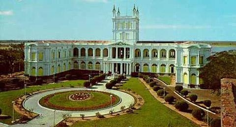 2.1 Здание правительства Парагвая
