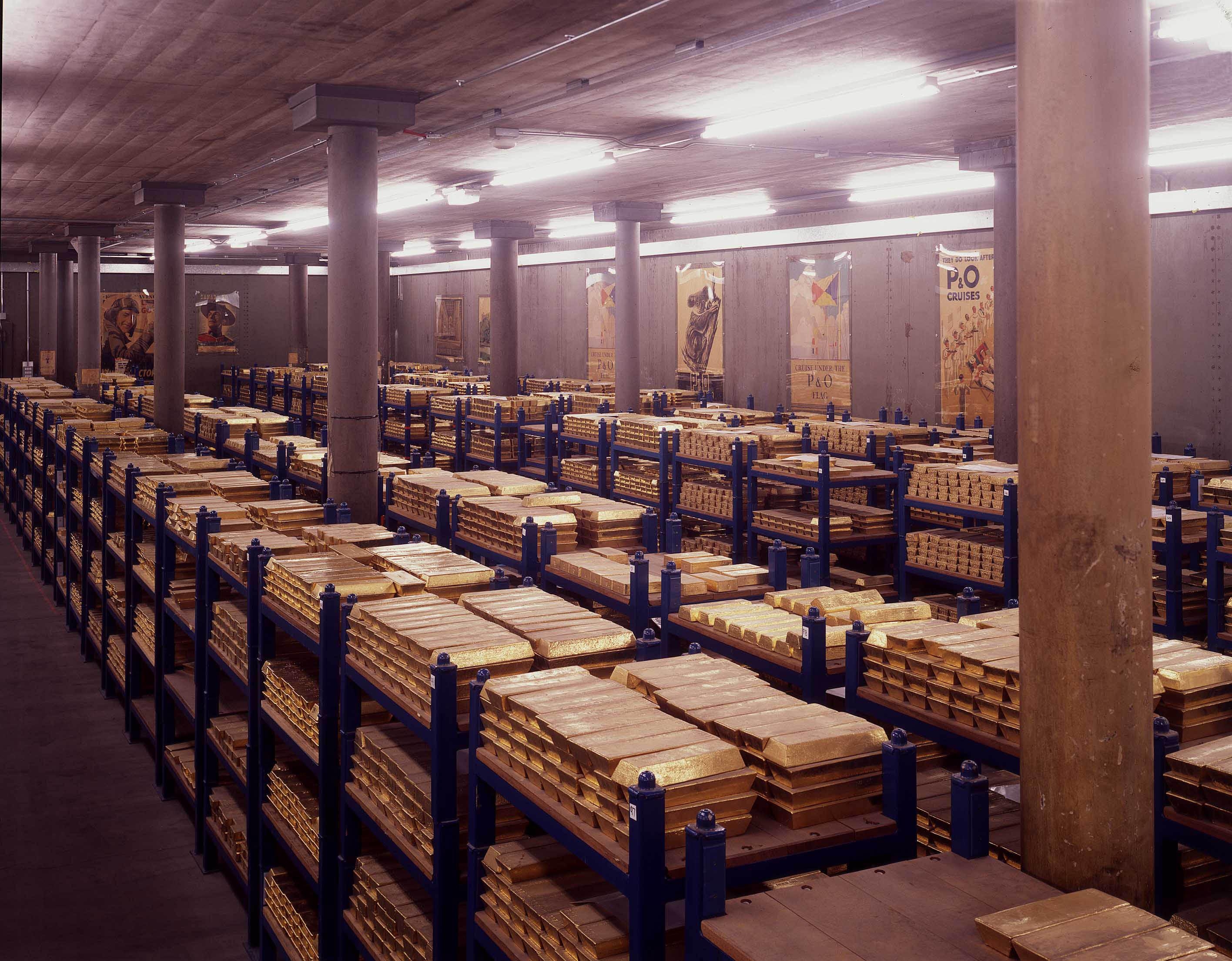 Золотые резервы США перераспределились в Генуэзской валютной системе
