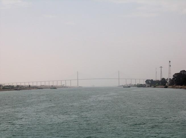Вид Суэцкого канала