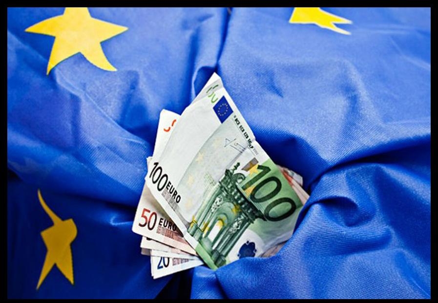 Кризис в Еврозоне_ ЕЦБ предоставляет кредиты банкам Европы в рамках операции LTRO