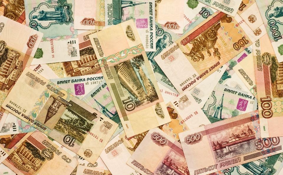 рубль превращается в резервную валюту