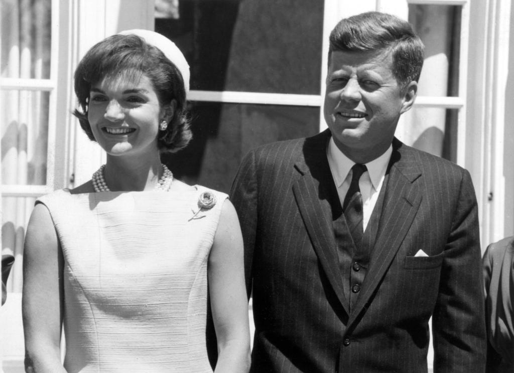 Начало президентства Кеннеди, с женой