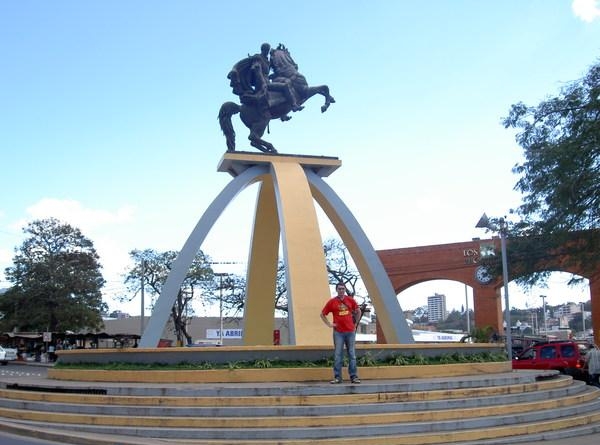 10.1. Памятник Симону Боливару