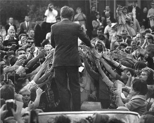 6.1. Июнь 1968 года выдвижение Роберта Кеннеди кандидатом в президенты от демократической партии.