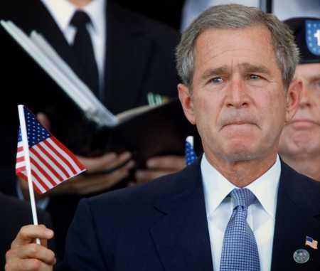 2.2 Дж. Буш с флагом
