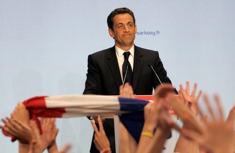 4.7 Саркози со своими сторонниками