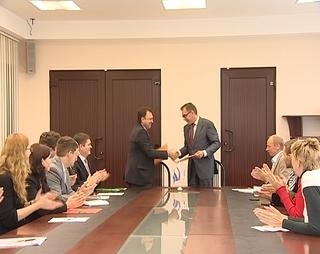 2.25 РГУ имени Канта и Сбербанк России подписали соглашение