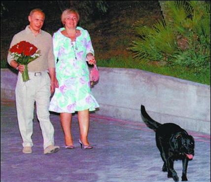 1.79 Путин с женой