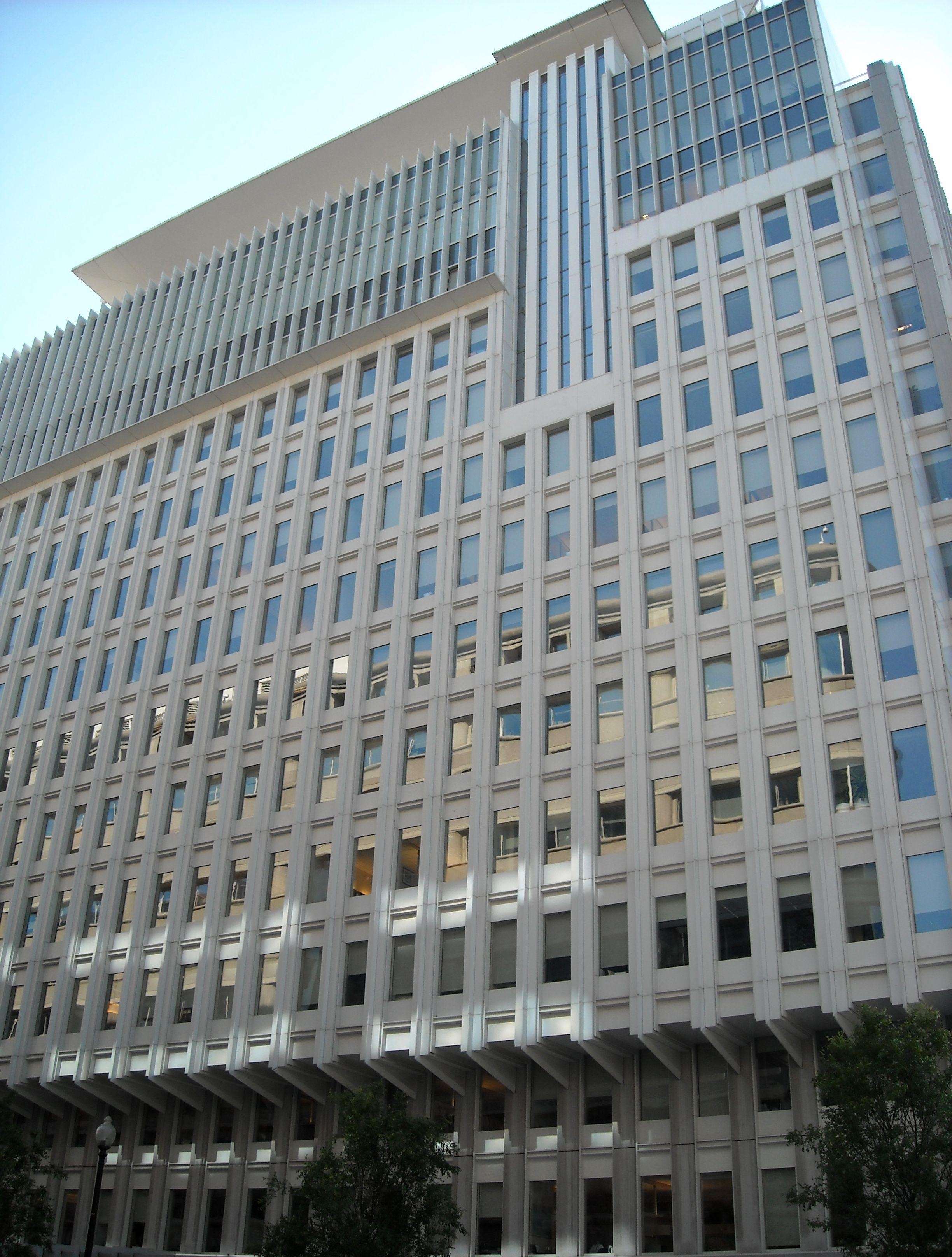 1. Штаб-квартира группы Всемирного банка в Вашингтоне