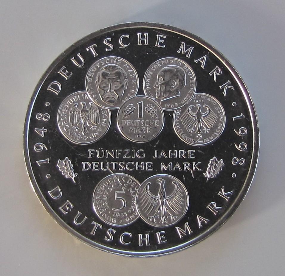 11. 10 марок 1998 года выпущенная в честь юбилея банка Германии