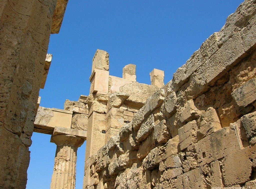 43. Фото древних развалин на острове Сицилия, италия