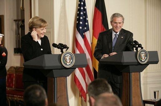 8. Ангела Меркель и Джордж Буш. Январь 2006 года