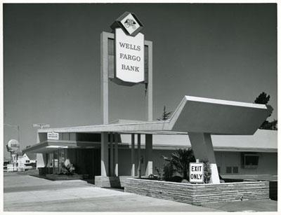 8. Wells Fargo Bank филиал, Вальехо, Калифорния, черно-белая печать, с. 1965