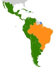 20. Лингвистическая карта Латинской Америки. Испанский язык в зеленый, оранжевый португальский и французский языки в синий цвет